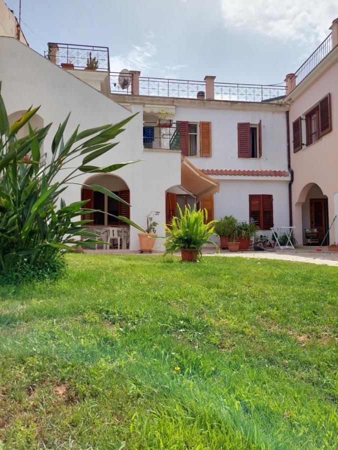 Appartamento Primo Piano Lungomare Santa Maria Navarrese Dış mekan fotoğraf
