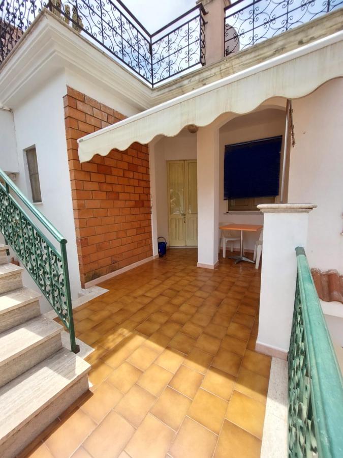 Appartamento Primo Piano Lungomare Santa Maria Navarrese Dış mekan fotoğraf